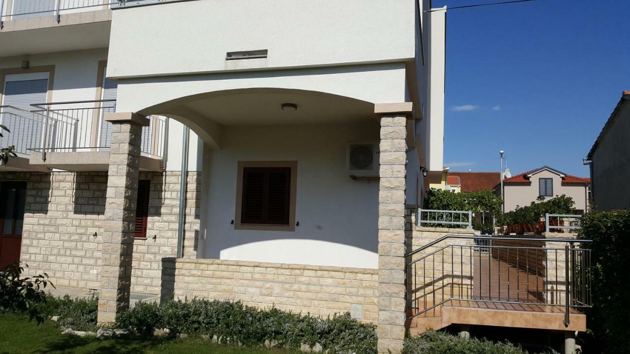 Apartmani M&M Biograd Na Moru Exterior foto
